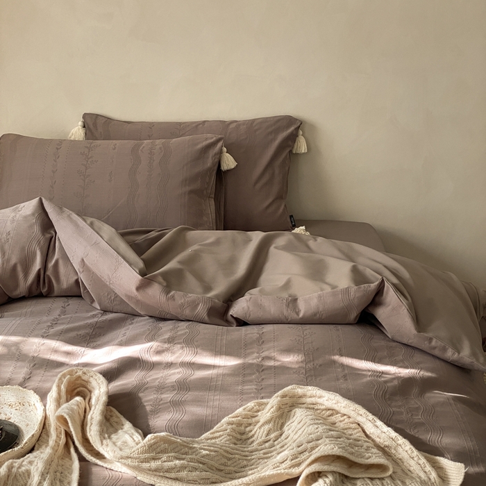 91家纺网 家纺一手货源 找家纺 玉宇阁家居 2025新款色织空气全棉纯棉大提花磨毛四件套(流苏款) 流苏款-海盐可丽露