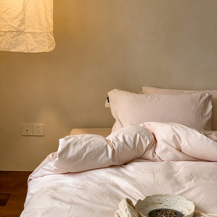 91家纺网 家纺一手货源 找家纺 玉宇阁家居 2025新款色织空气全棉纯棉大提花磨毛四件套(流苏款) 流苏款-山上桃桃