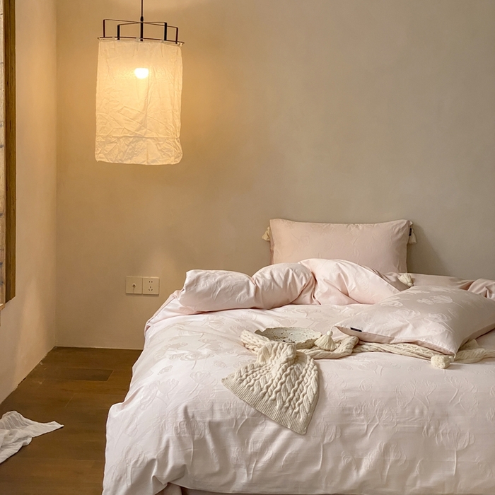 91家纺网 家纺一手货源 找家纺 玉宇阁家居 2025新款色织空气全棉纯棉大提花磨毛四件套(流苏款) 流苏款-山上桃桃