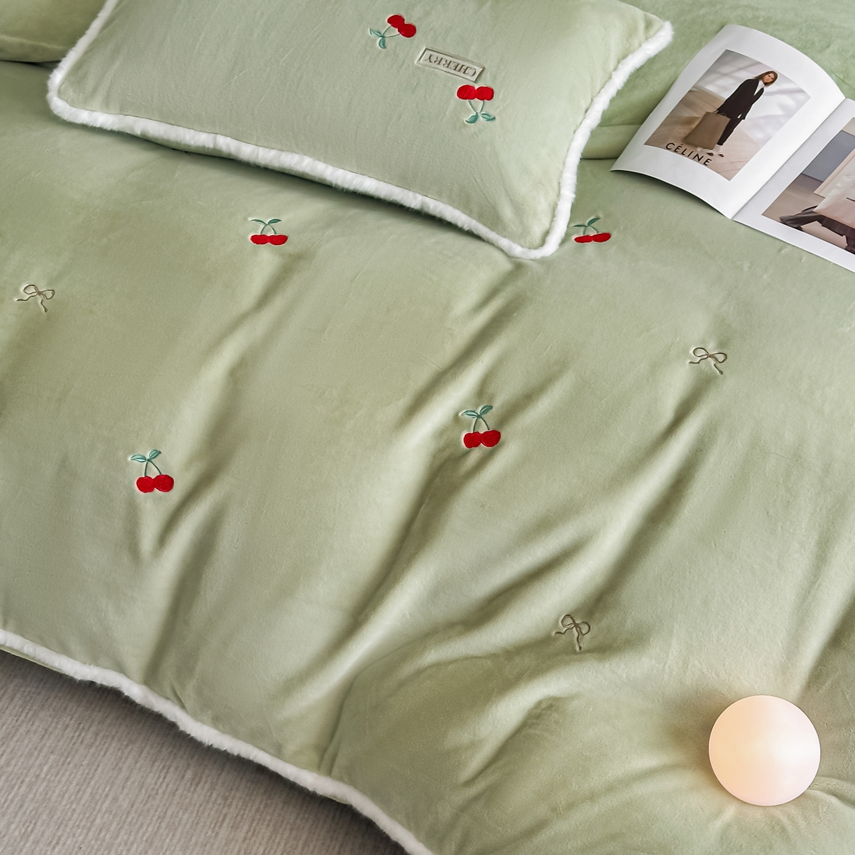 91家纺网 家纺一手货源 找家纺 乐坊 2025新款A类雪貂绒四件套 玛瑙绿