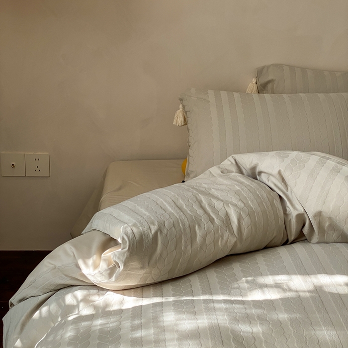 91家纺网 家纺一手货源 找家纺 玉宇阁家居 2025新款色织空气全棉纯棉大提花磨毛四件套(流苏款) 流苏款-喜糯糯