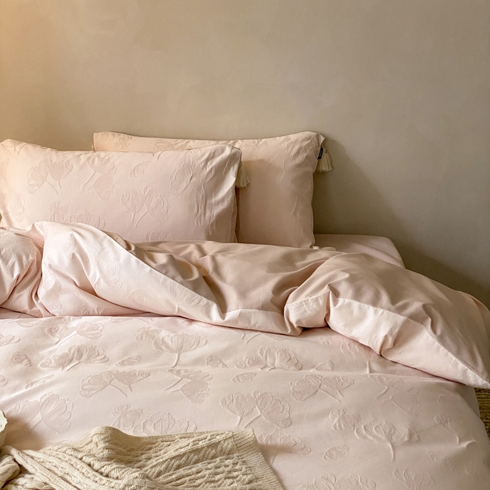 91家纺网 家纺一手货源 找家纺 玉宇阁家居 2025新款色织空气全棉纯棉大提花磨毛四件套(流苏款) 流苏款-山上桃桃