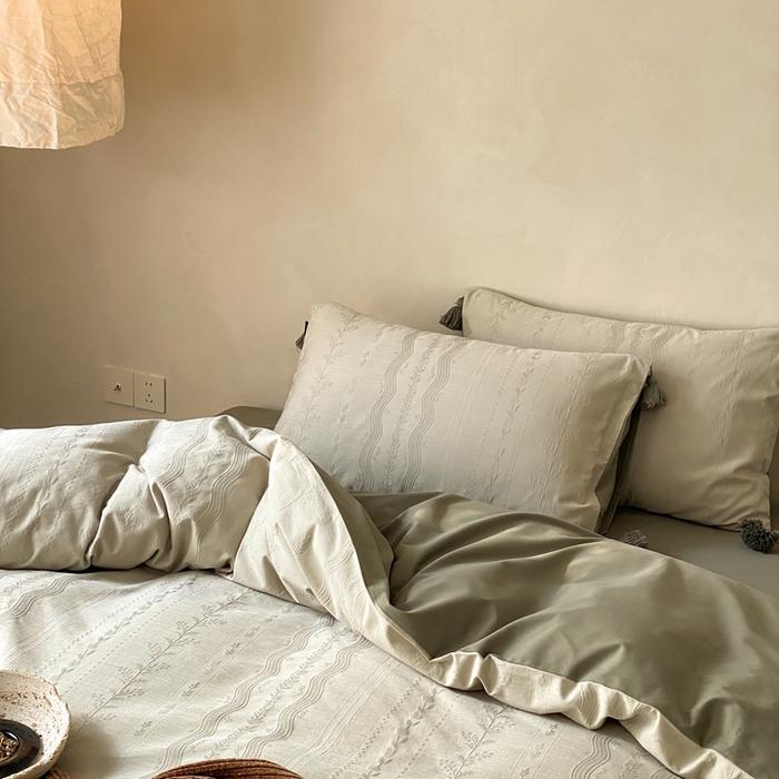 91家纺网 家纺一手货源 找家纺 玉宇阁家居 2025新款色织空气全棉纯棉大提花磨毛四件套(流苏款) 流苏款-日欢喜