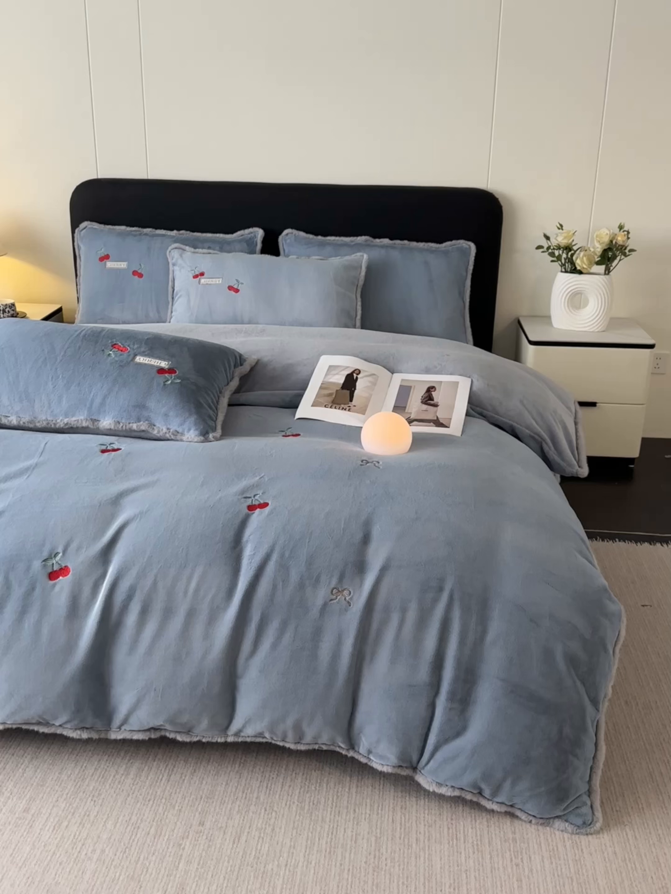 91家纺网 家纺一手货源 找家纺 乐坊 2025新款A类雪貂绒四件套 宾利蓝