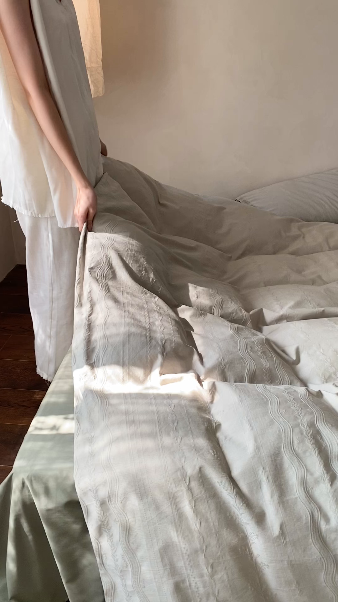 91家纺网 家纺一手货源 找家纺 玉宇阁家居 2025新款色织空气全棉纯棉大提花磨毛四件套(流苏款) 流苏款-日欢喜