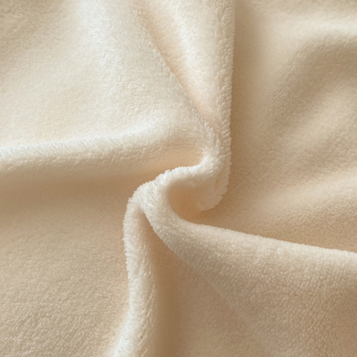 91家纺网 家纺一手货源 找家纺 鸿织源家纺 2025新款贴标系列牛奶绒四件套 奶白+天蓝