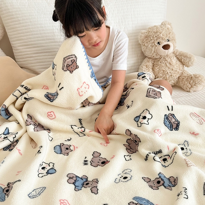 91家纺网 家纺一手货源 找家纺 （总）嗨生活 2025新款雪粒绒双面绒贝壳边锁边居家办公多功能盖毯幼儿园毛毯儿童毛毯推车毯