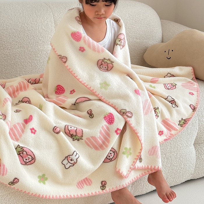 91家纺网 家纺一手货源 找家纺 （总）嗨生活 2025新款雪粒绒双面绒贝壳边锁边居家办公多功能盖毯幼儿园毛毯儿童毛毯推车毯