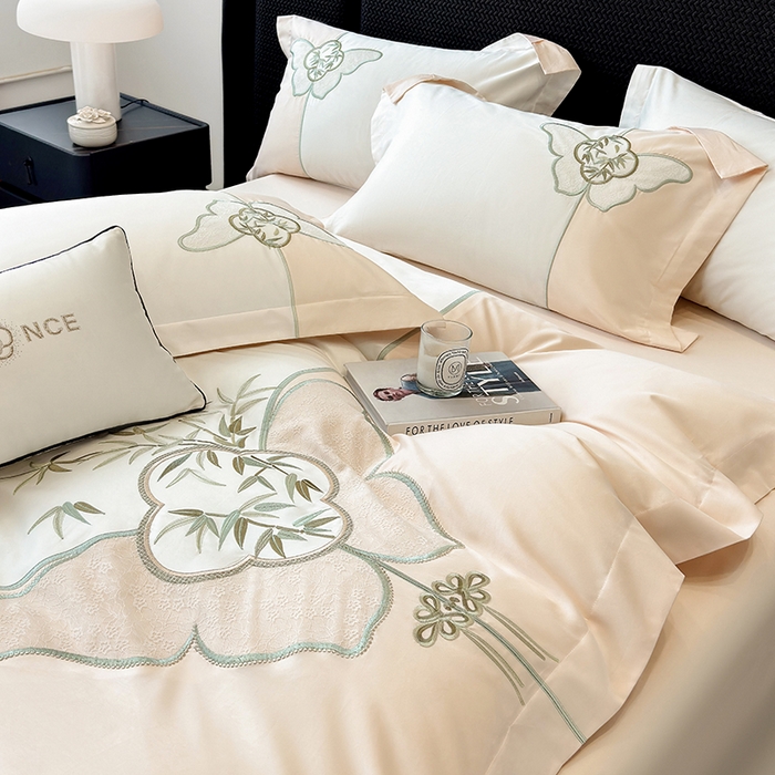 91家纺网 家纺一手货源 找家纺 丞音 新中式轻奢风A类长绒棉50s双股100支贡缎绣花全棉被套刺绣纯棉四件套床笠高档礼盒包装 竹叶清风-玫瑰金