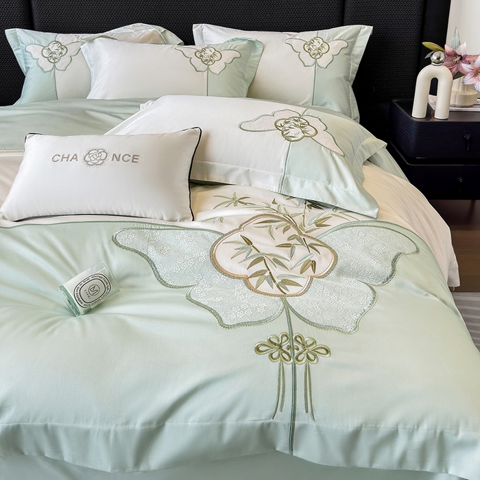 91家纺网 家纺一手货源 找家纺 丞音 新中式轻奢风A类长绒棉50s双股100支贡缎绣花全棉被套刺绣纯棉四件套床笠高档礼盒包装 竹叶清风-清新绿