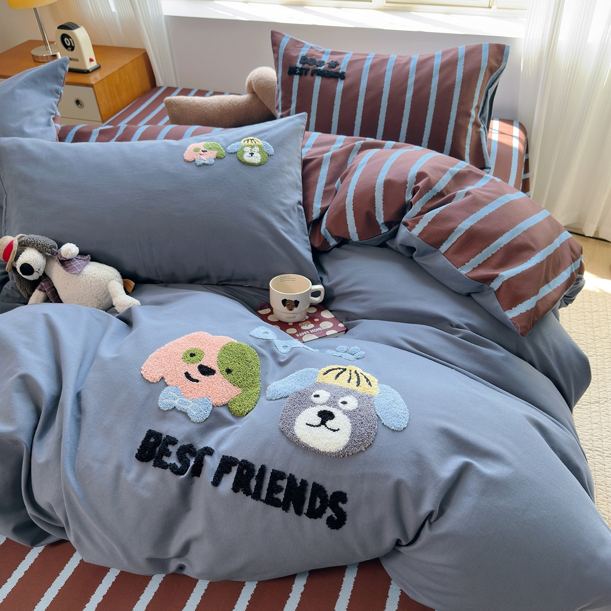 91家纺网 家纺一手货源 找家纺 （总）怡家居 2025新款全棉纯棉磨毛绣花四件套-普通款