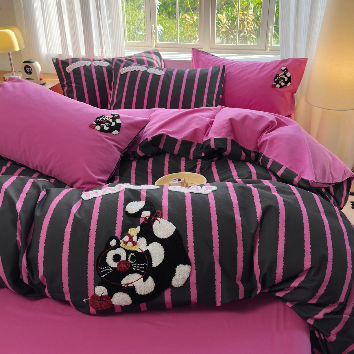 91家纺网 家纺一手货源 找家纺 怡家居 2025新款全棉纯棉磨毛绣花四件套-普通款 魔法喵