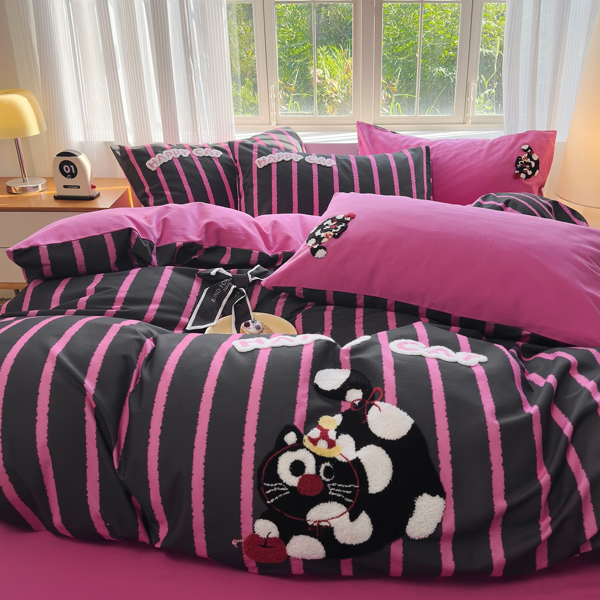 91家纺网 家纺一手货源 找家纺 怡家居 2025新款全棉纯棉磨毛绣花四件套-普通款 魔法喵