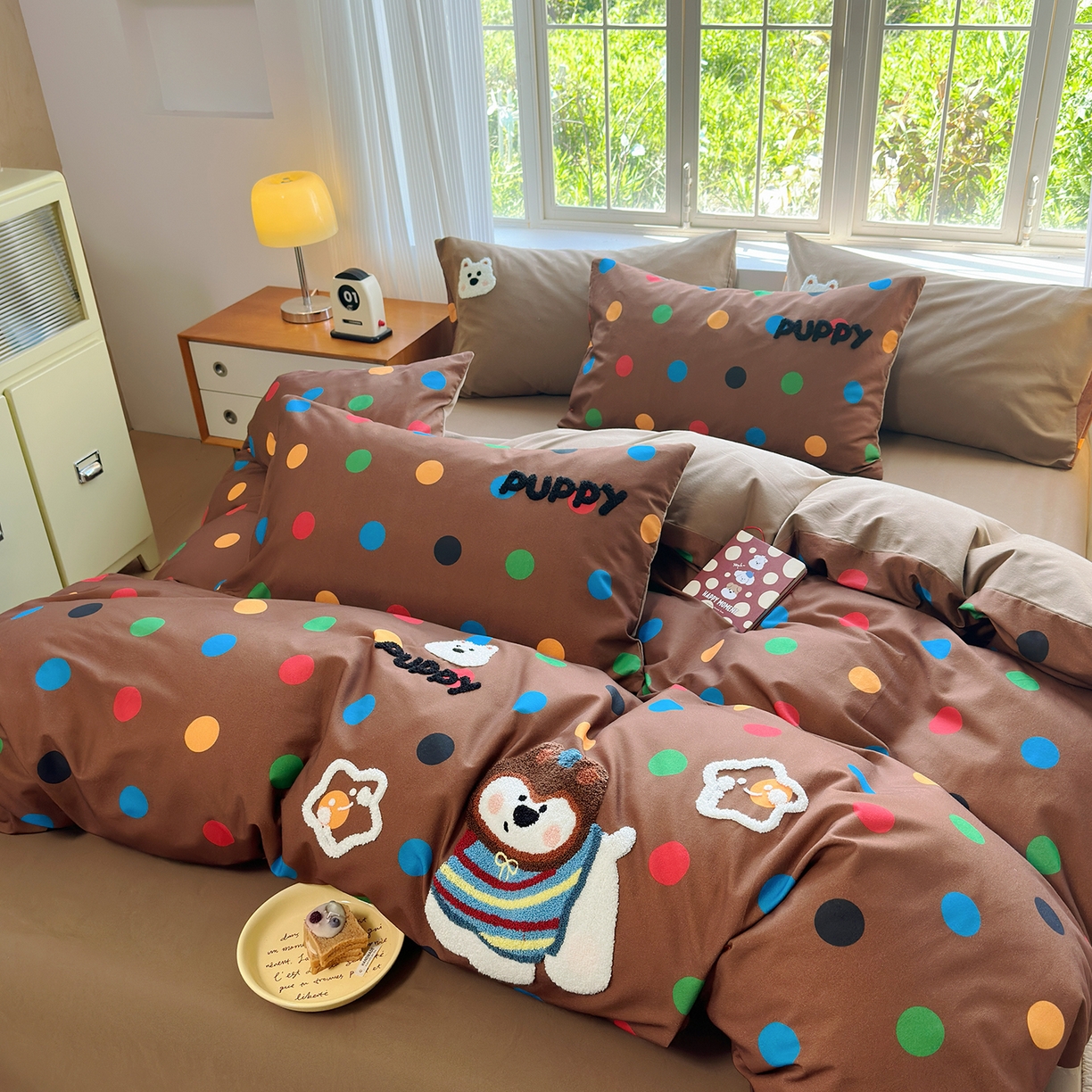 91家纺网 家纺一手货源 找家纺 怡家居 2025新款全棉纯棉磨毛绣花四件套-普通款 七彩小熊