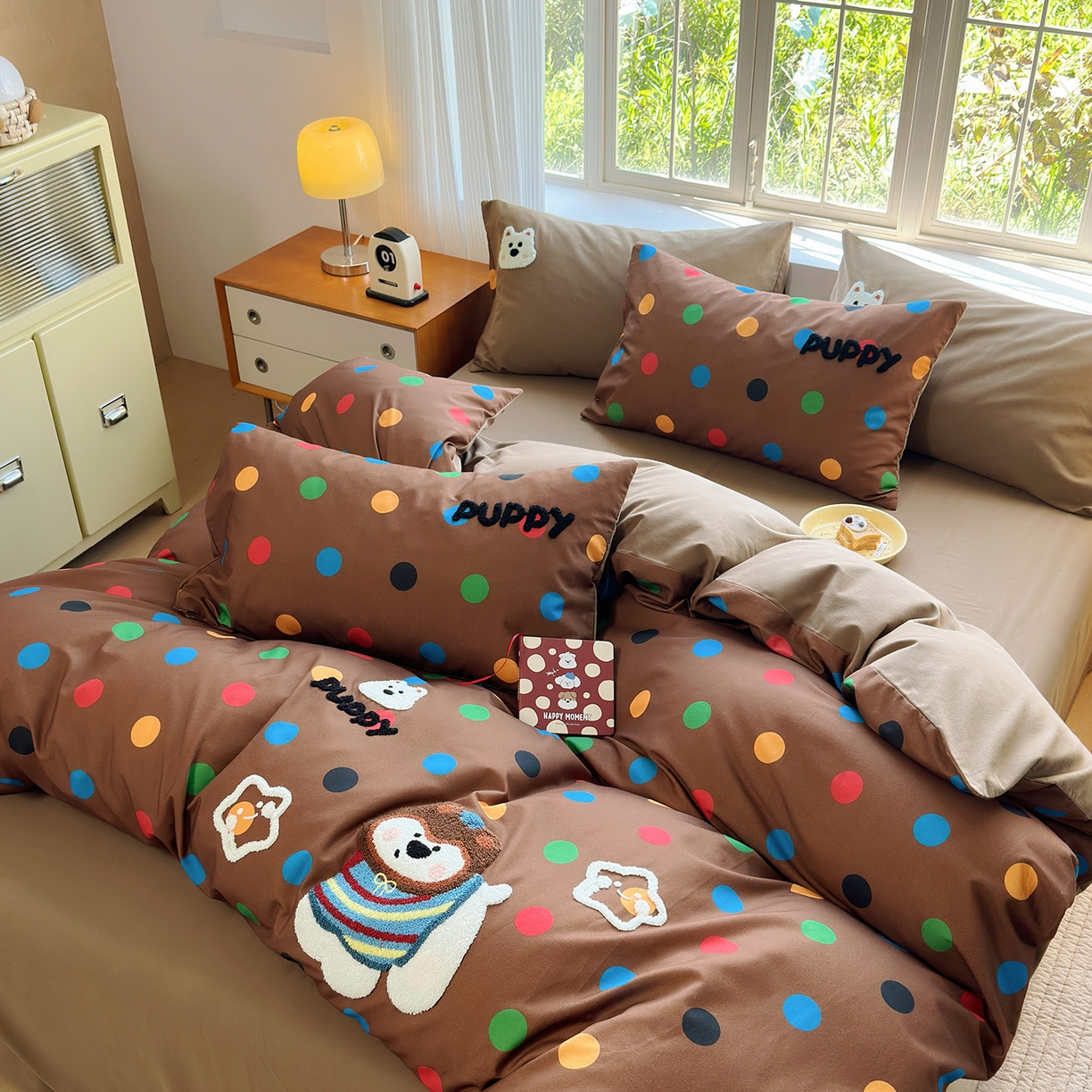 91家纺网 家纺一手货源 找家纺 怡家居 2025新款全棉纯棉磨毛绣花四件套-普通款 七彩小熊