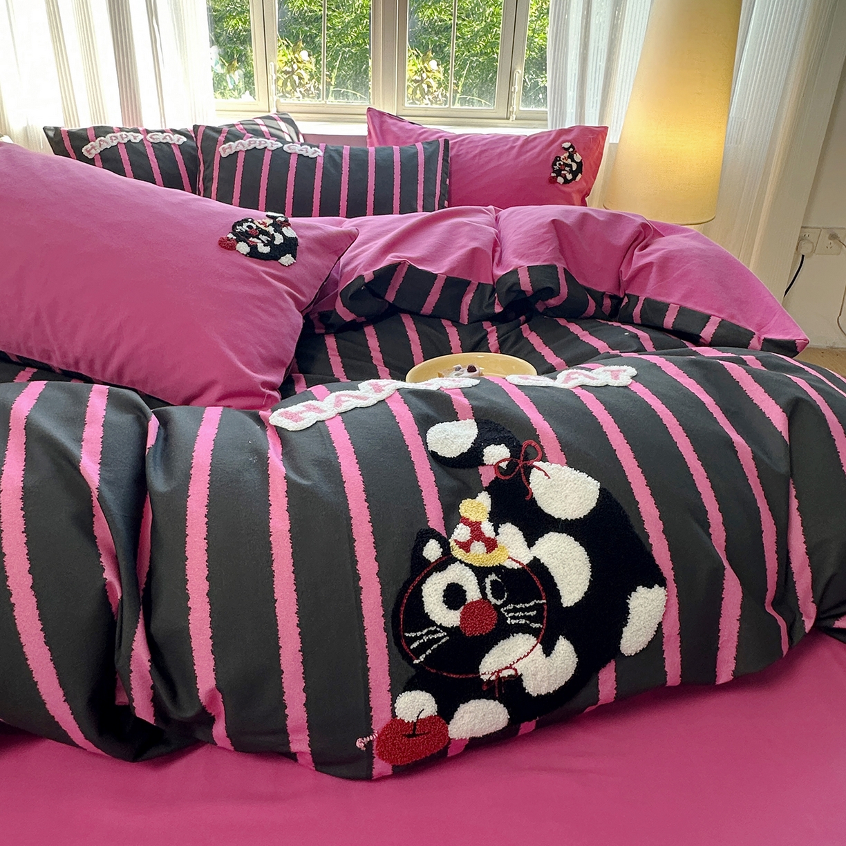 91家纺网 家纺一手货源 找家纺 怡家居 2025新款全棉纯棉磨毛绣花四件套-普通款 魔法喵