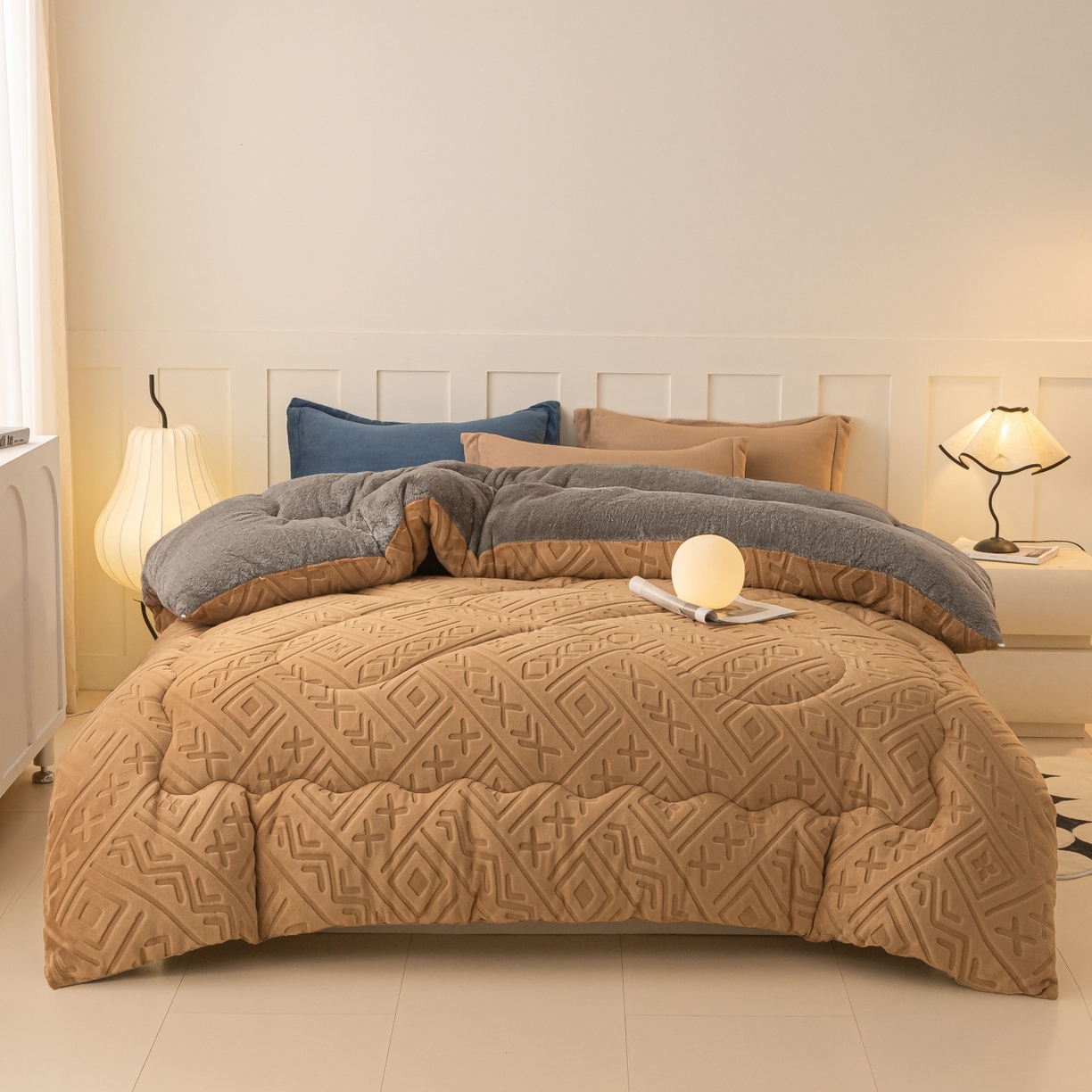 91家纺网 家纺一手货源 找家纺 美澳家纺 2025新款5D雕花绒牛奶绒宝宝绒加厚保暖纯色冬被被子被芯 咖啡