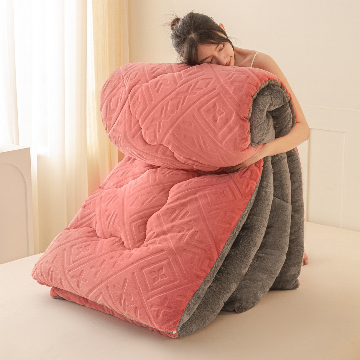 美澳家纺 2025新款5D雕花绒牛奶绒宝宝绒加厚保暖纯色冬被被子被芯 豆沙红