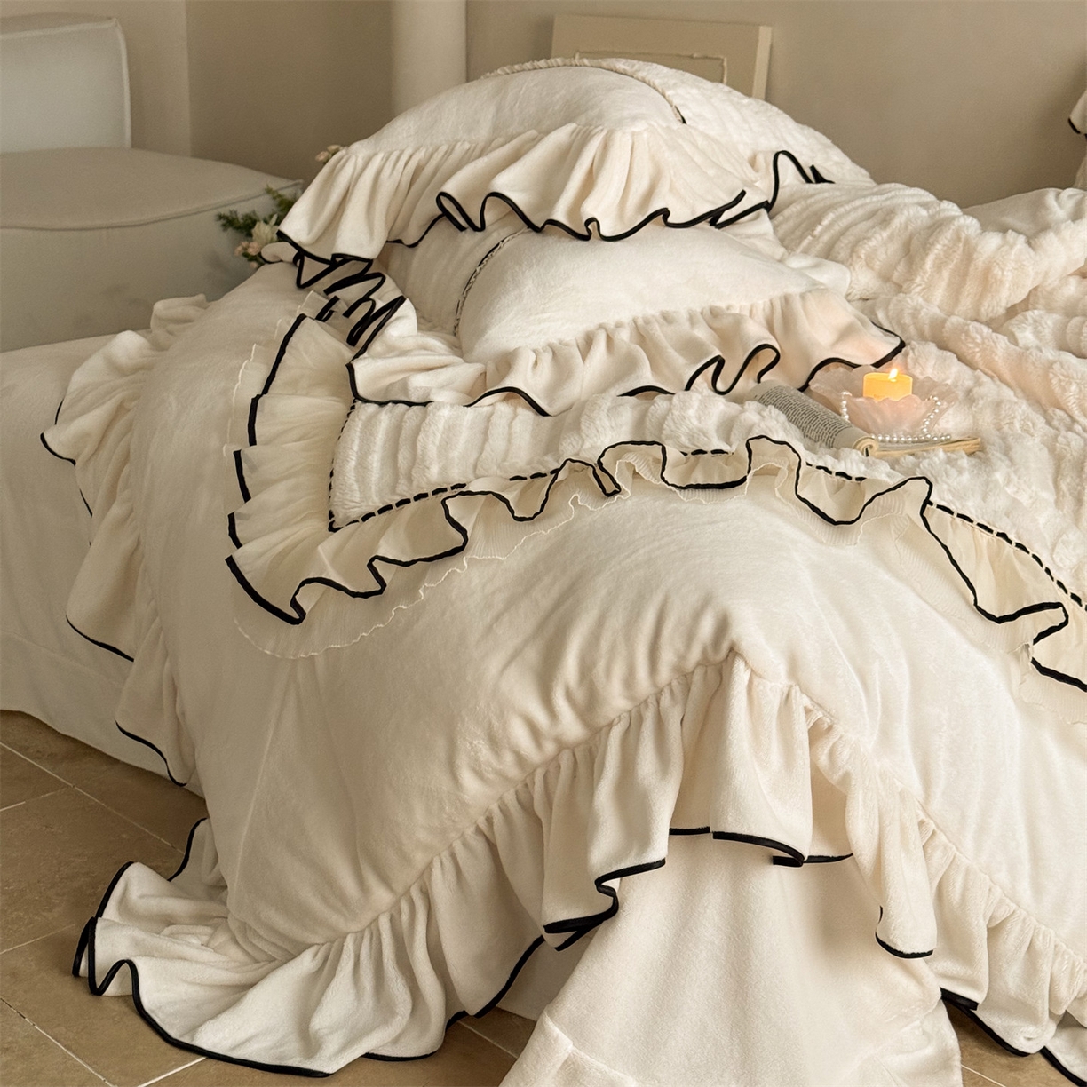 91家纺网 家纺一手货源 找家纺 （总）婳庭家居 2025新款兔毛绒大拼角四件套-空白情书