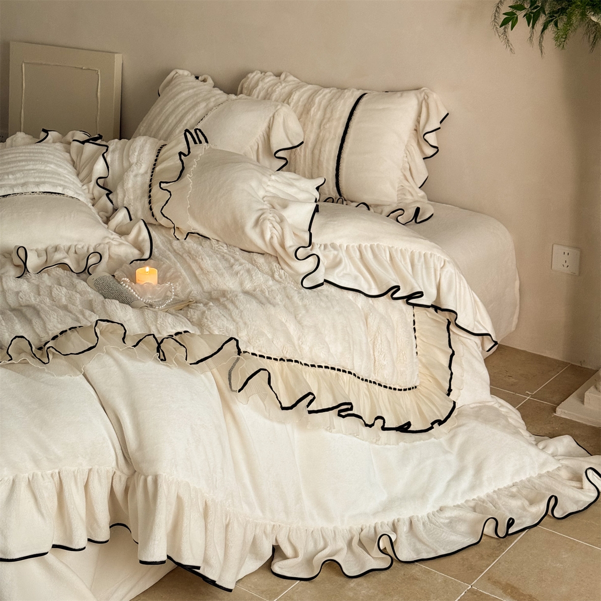 91家纺网 家纺一手货源 找家纺 （总）婳庭家居 2025新款兔毛绒大拼角四件套-空白情书