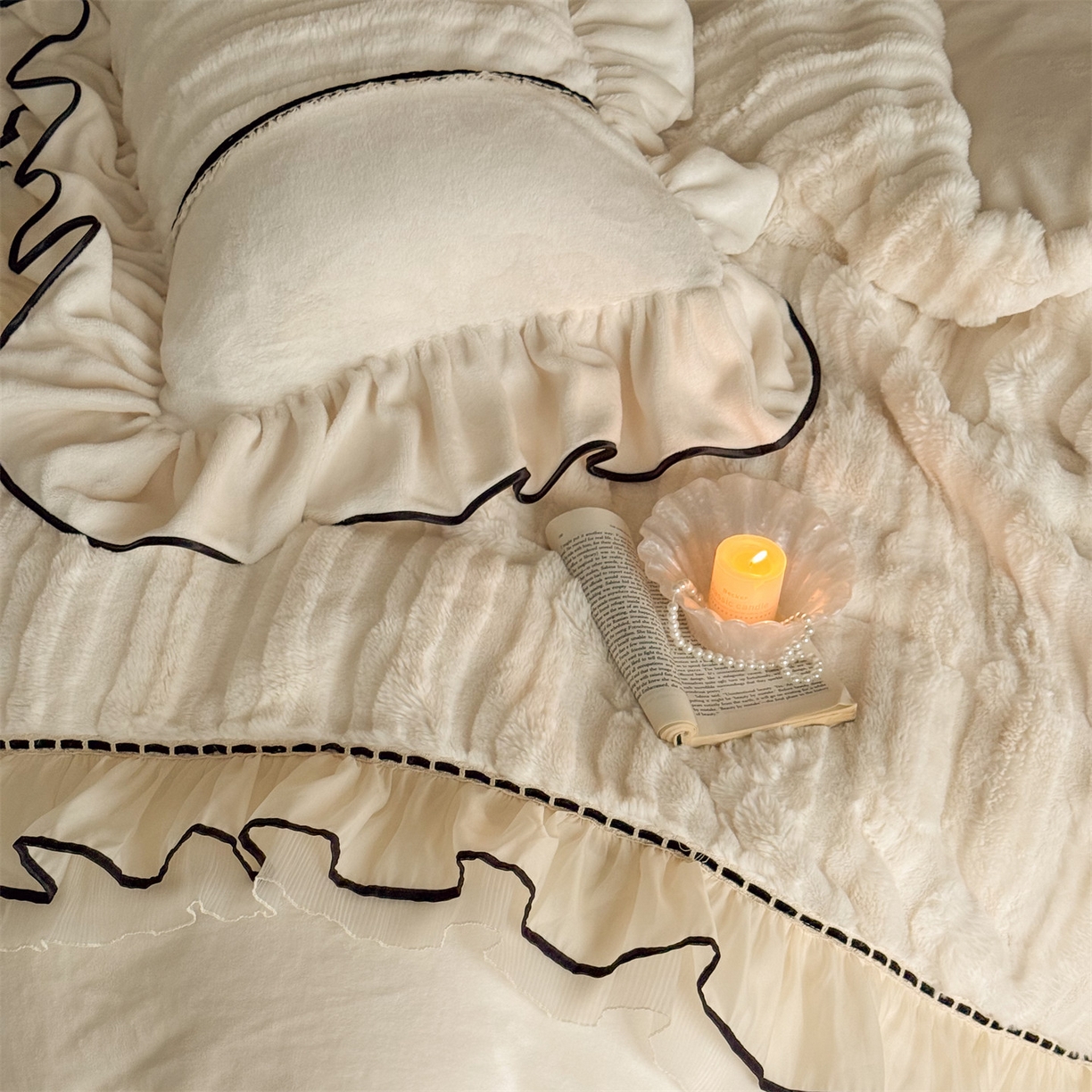 91家纺网 家纺一手货源 找家纺 （总）婳庭家居 2025新款兔毛绒大拼角四件套-空白情书