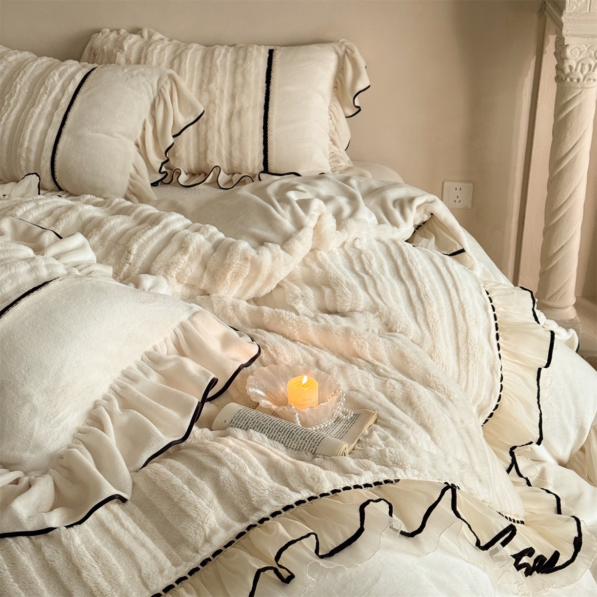 91家纺网 家纺一手货源 找家纺 （总）婳庭家居 2025新款兔毛绒大拼角四件套-空白情书