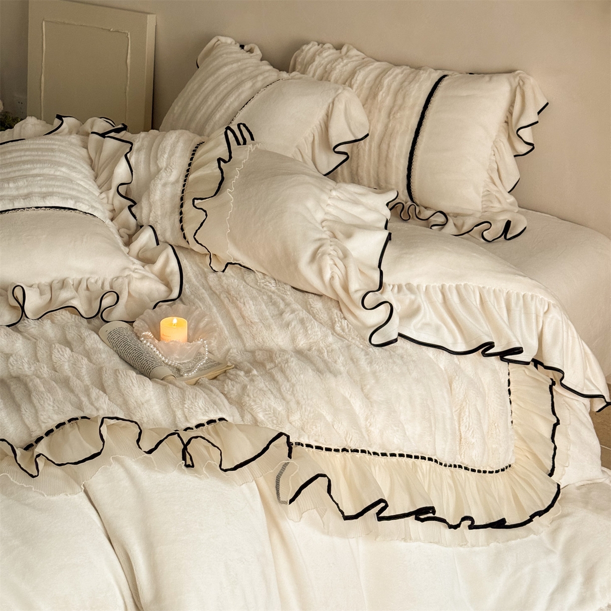 91家纺网 家纺一手货源 找家纺 （总）婳庭家居 2025新款兔毛绒大拼角四件套-空白情书