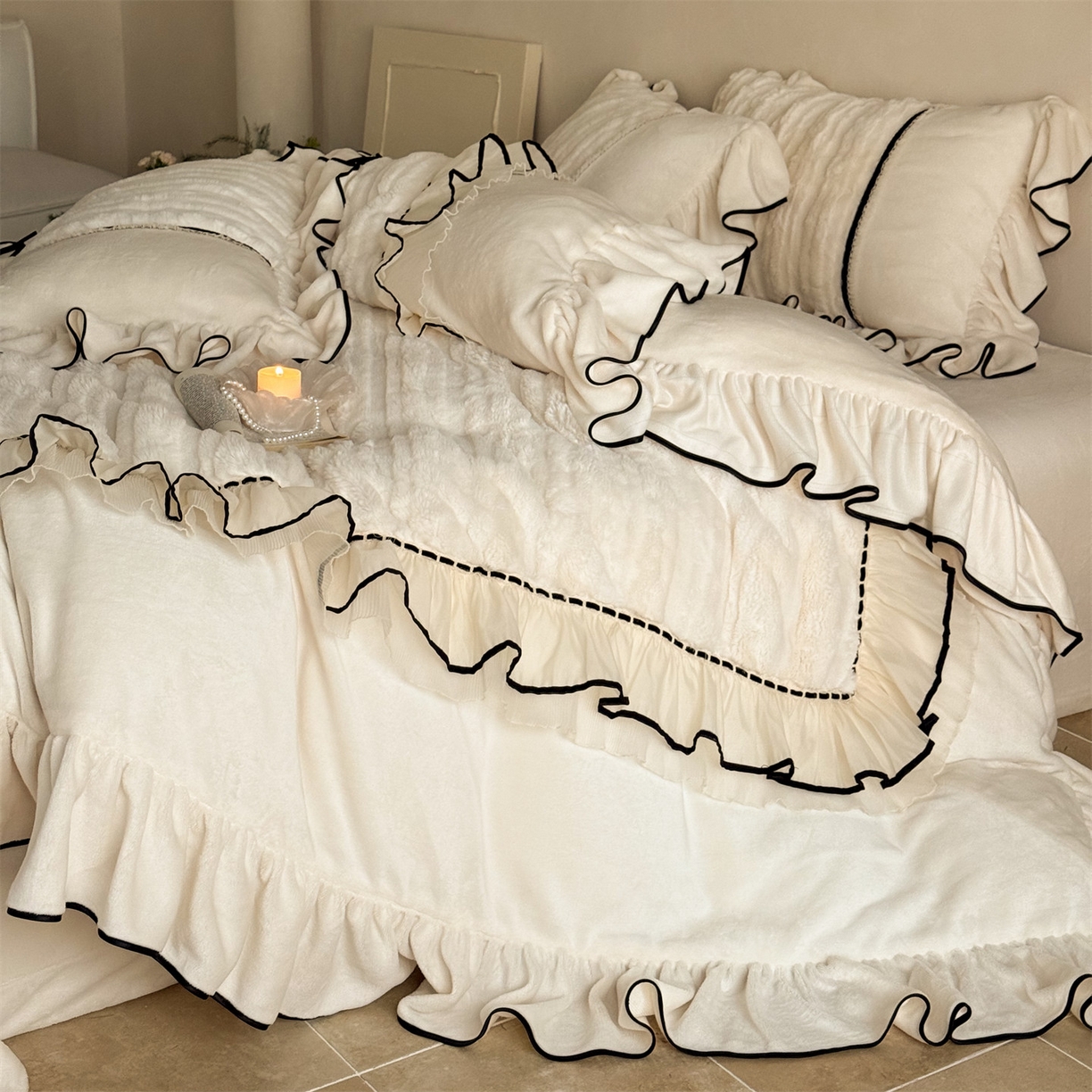 91家纺网 家纺一手货源 找家纺 （总）婳庭家居 2025新款兔毛绒大拼角四件套-空白情书