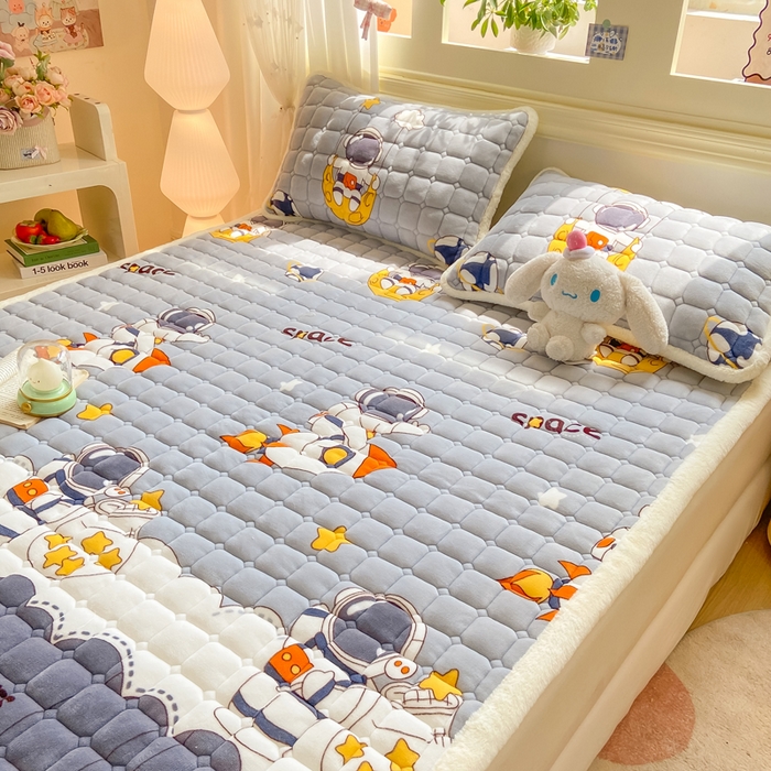 91家纺网 家纺一手货源 找家纺 （总）家喜爱 2025新款亲肤牛奶绒加厚床垫-成人款