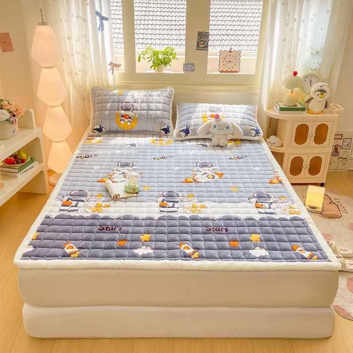 91家纺网 家纺一手货源 找家纺 （总）家喜爱 2025新款亲肤牛奶绒加厚床垫-成人款