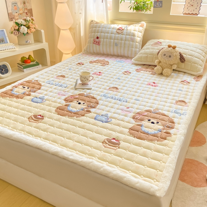 91家纺网 家纺一手货源 找家纺 家喜爱 2025新款亲肤牛奶绒加厚床垫-成人款 萌宠狗