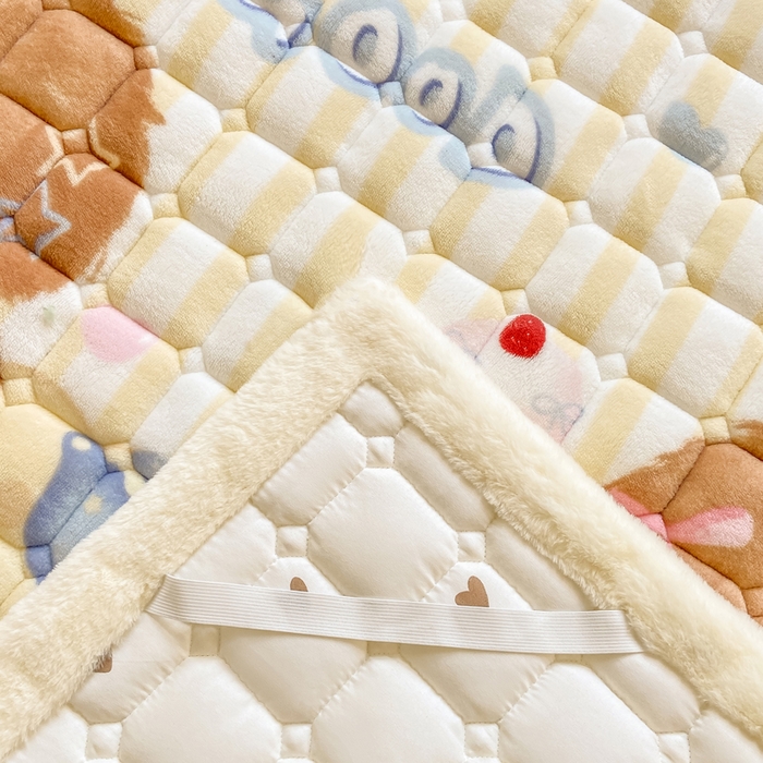 91家纺网 家纺一手货源 找家纺 家喜爱 2025新款亲肤牛奶绒加厚床垫-成人款 萌宠狗