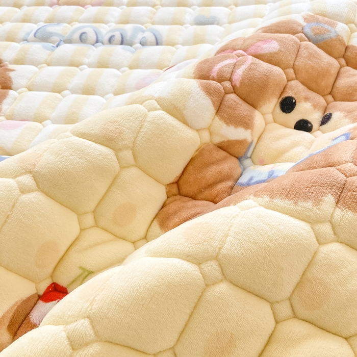 91家纺网 家纺一手货源 找家纺 家喜爱 2025新款亲肤牛奶绒加厚床垫-成人款 萌宠狗