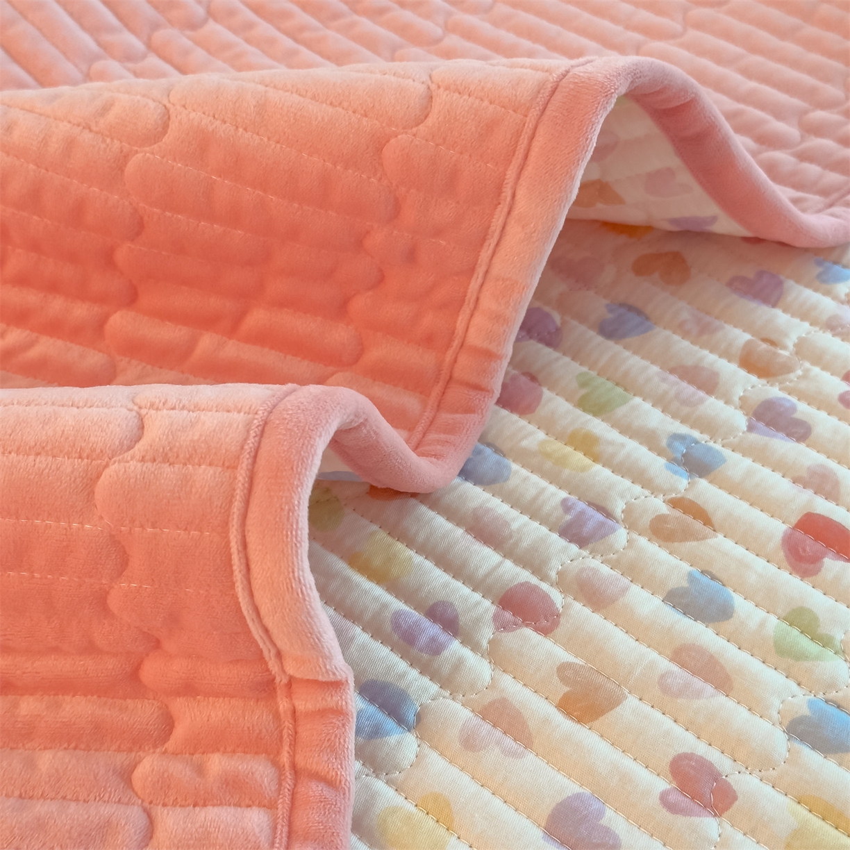 91家纺网 家纺一手货源 找家纺 恒爱家纺 2025新款全棉宝宝绒双拼床盖三件套 繁星点点