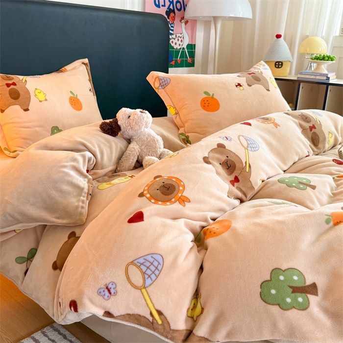 91家纺网 家纺一手货源 找家纺 （总）艾特你 2025新款小清新高克重牛奶绒印花四件套