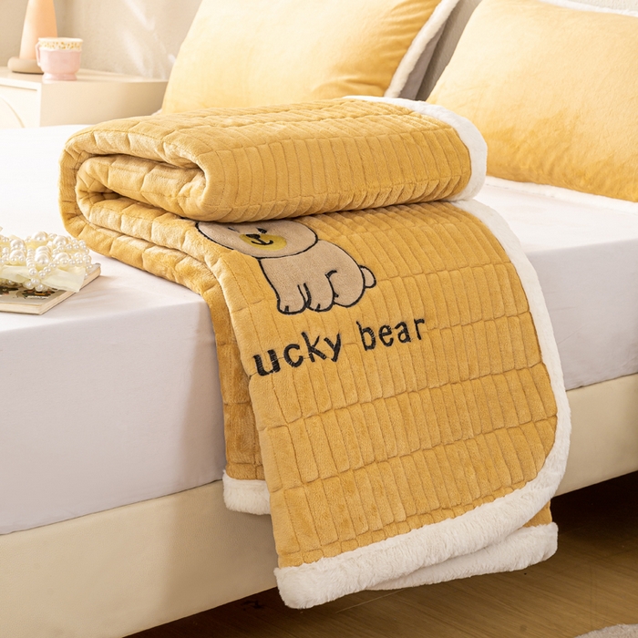 91家纺网 家纺一手货源 找家纺 梦初语 2025新款纯色牛奶绒贴布绣床垫褥冬季加绒加厚防滑学生宿舍 -直播爆款（面料17 维尼-咖