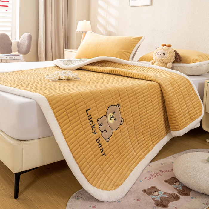 91家纺网 家纺一手货源 找家纺 梦初语 2025新款纯色牛奶绒贴布绣床垫褥冬季加绒加厚防滑学生宿舍 -直播爆款（面料17 维尼-咖