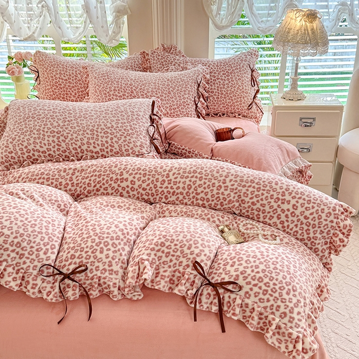 91家纺网 家纺一手货源 找家纺 （总）韩约 2025新款韩式蝴蝶结牛奶绒床单款四件套