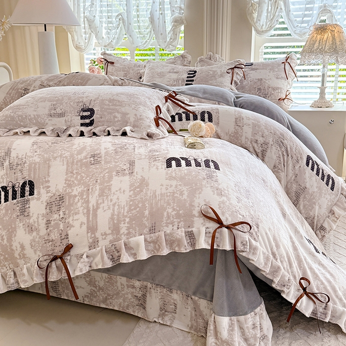 91家纺网 家纺一手货源 找家纺 （总）韩约 2025新款韩式蝴蝶结牛奶绒床单款四件套