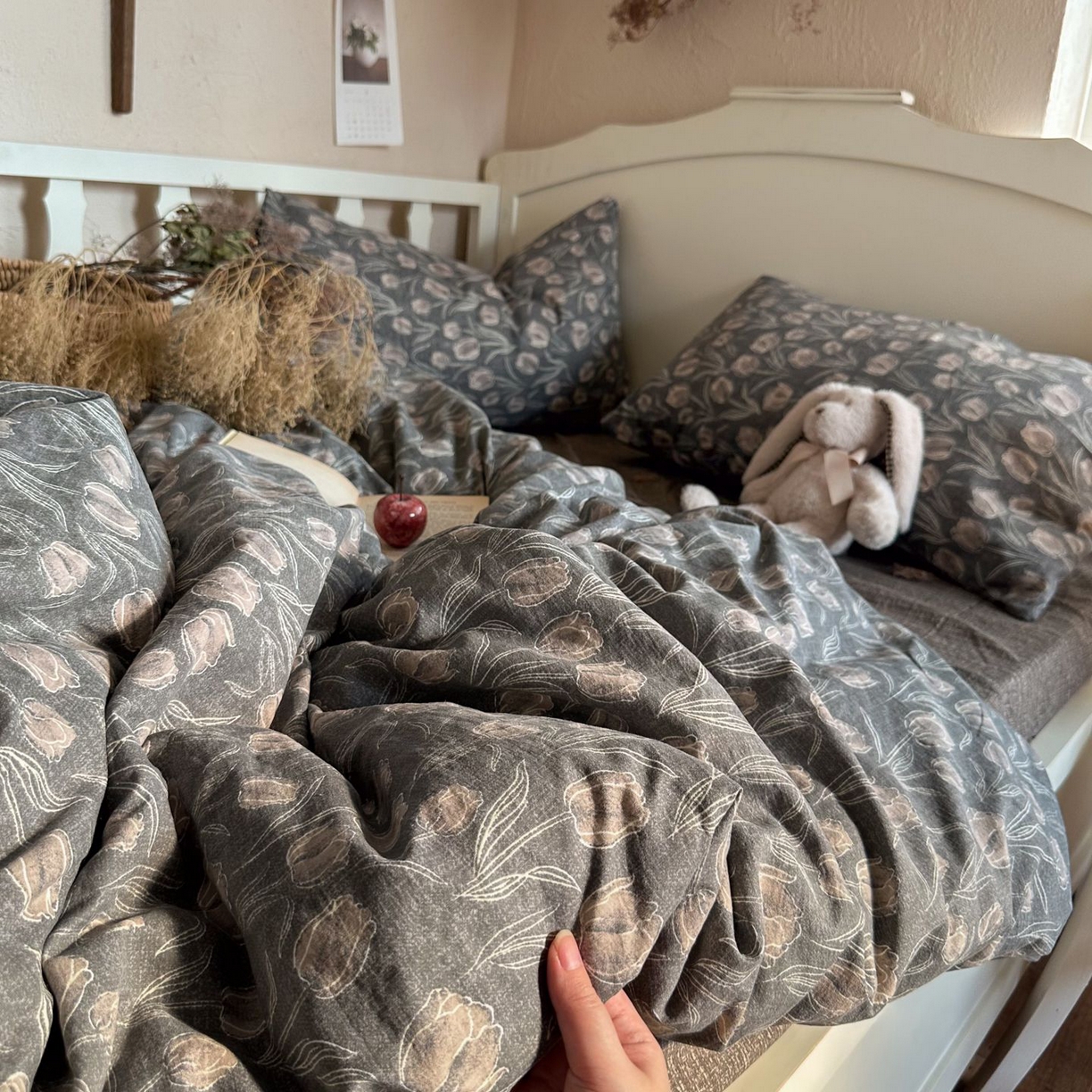 91家纺网 家纺一手货源 找家纺 （总）初念 2025新款1亚麻复古诧季风系列皱皱纱提花四件套(提供买家秀）