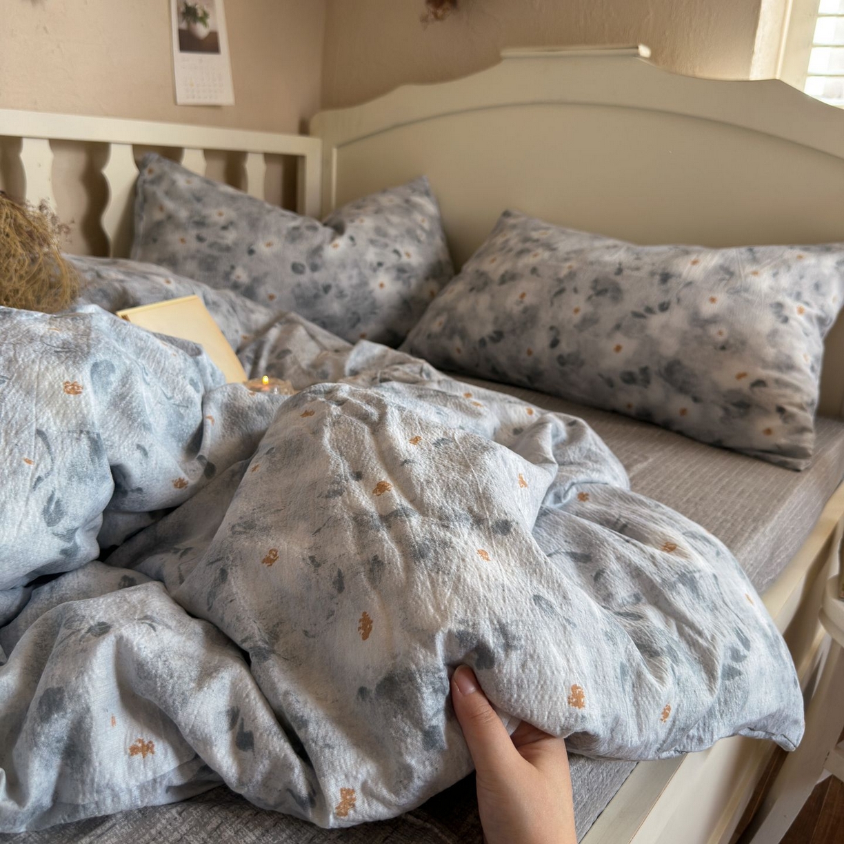 91家纺网 家纺一手货源 找家纺 初念 2025新款1亚麻复古诧季风系列皱皱纱提花四件套(提供买家秀） 诧季风-醉星漓