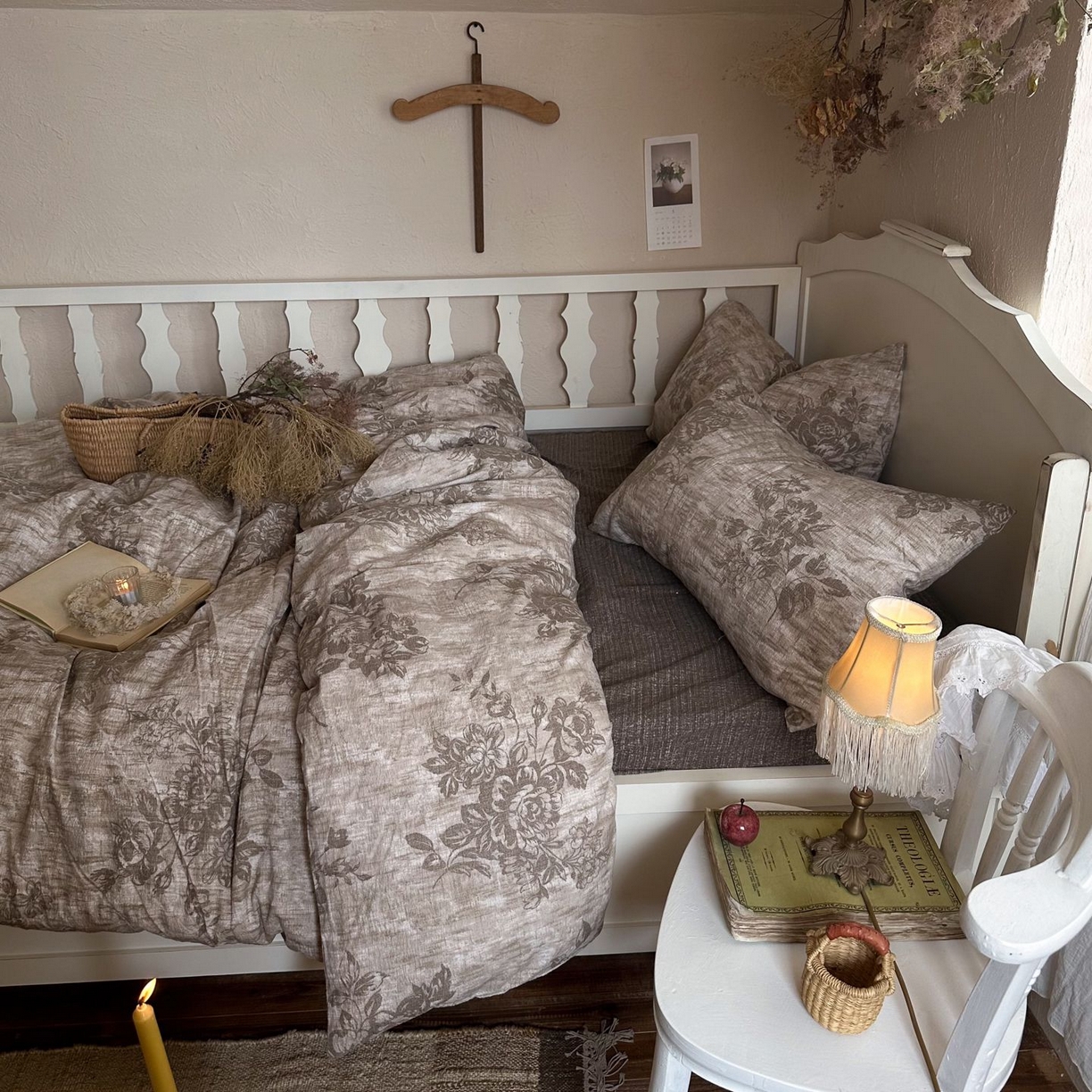 91家纺网 家纺一手货源 找家纺 初念 2025新款1亚麻复古诧季风系列皱皱纱提花四件套(提供买家秀） 诧季风-枯木生花