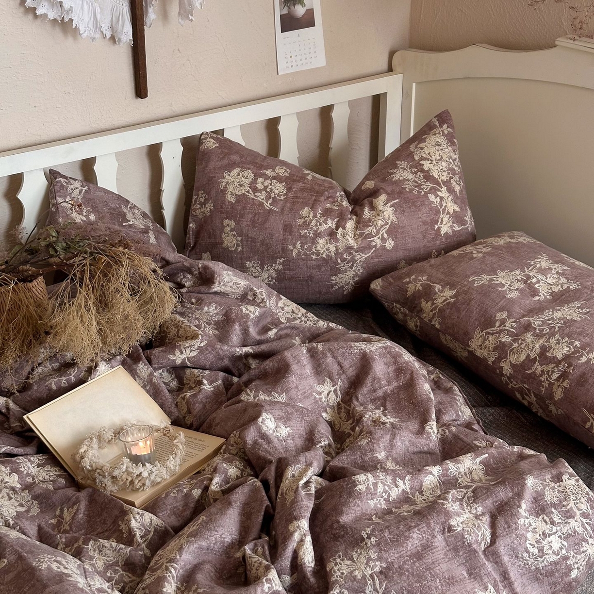 91家纺网 家纺一手货源 找家纺 初念 2025新款1亚麻复古诧季风系列皱皱纱提花四件套(提供买家秀） 诧季风-月华绣影