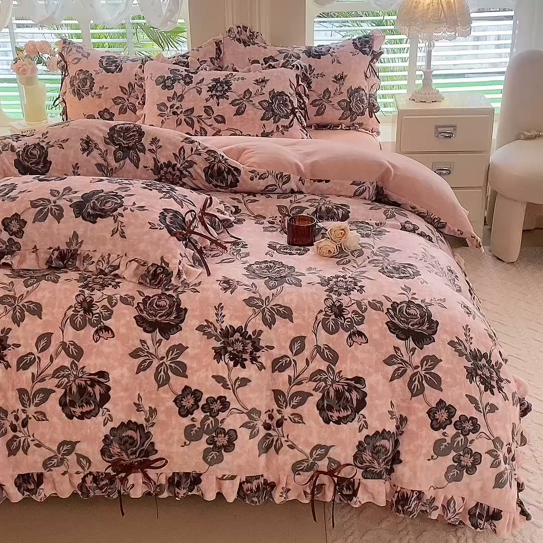 91家纺网 家纺一手货源 找家纺 （总）韩约 2025新款韩式蝴蝶结牛奶绒床单款四件套