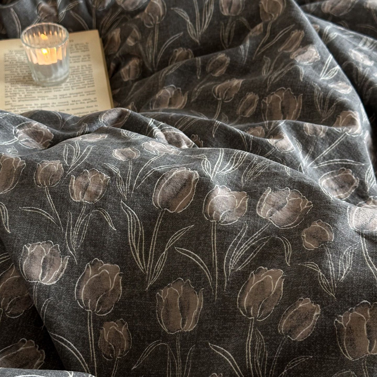 91家纺网 家纺一手货源 找家纺 （总）初念 2025新款1亚麻复古诧季风系列皱皱纱提花四件套(提供买家秀）