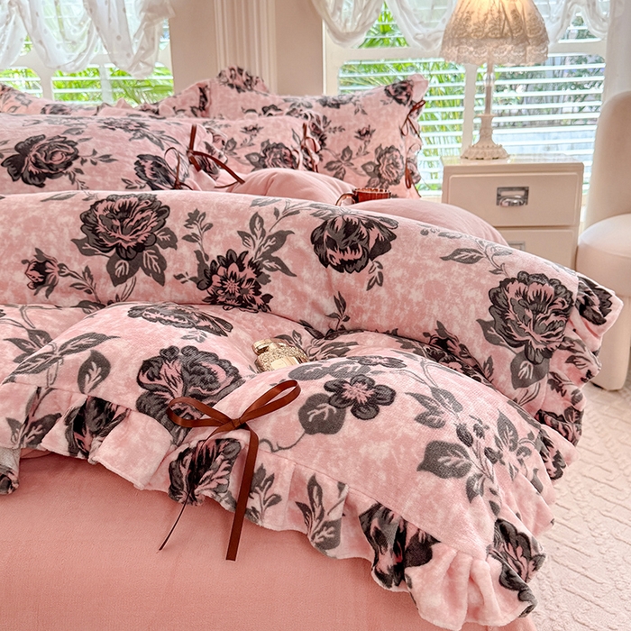 91家纺网 家纺一手货源 找家纺 （总）韩约 2025新款韩式蝴蝶结牛奶绒床单款四件套