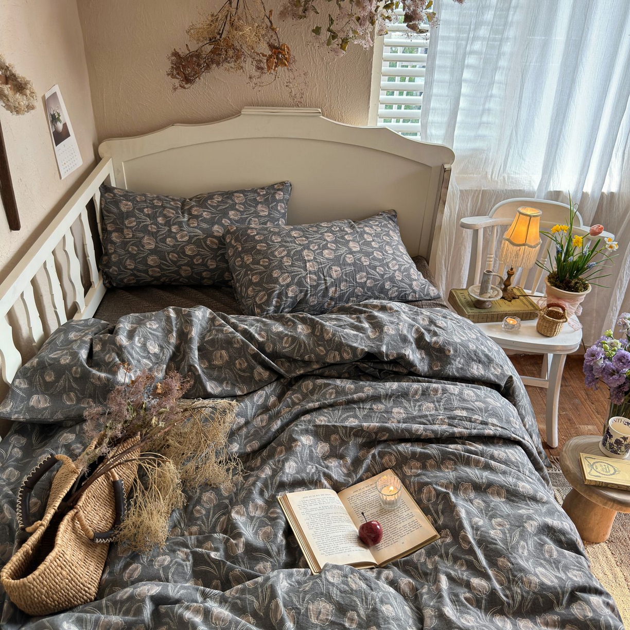 91家纺网 家纺一手货源 找家纺 初念 2025新款1亚麻复古诧季风系列皱皱纱提花四件套(提供买家秀） 诧季风-浮生序梦