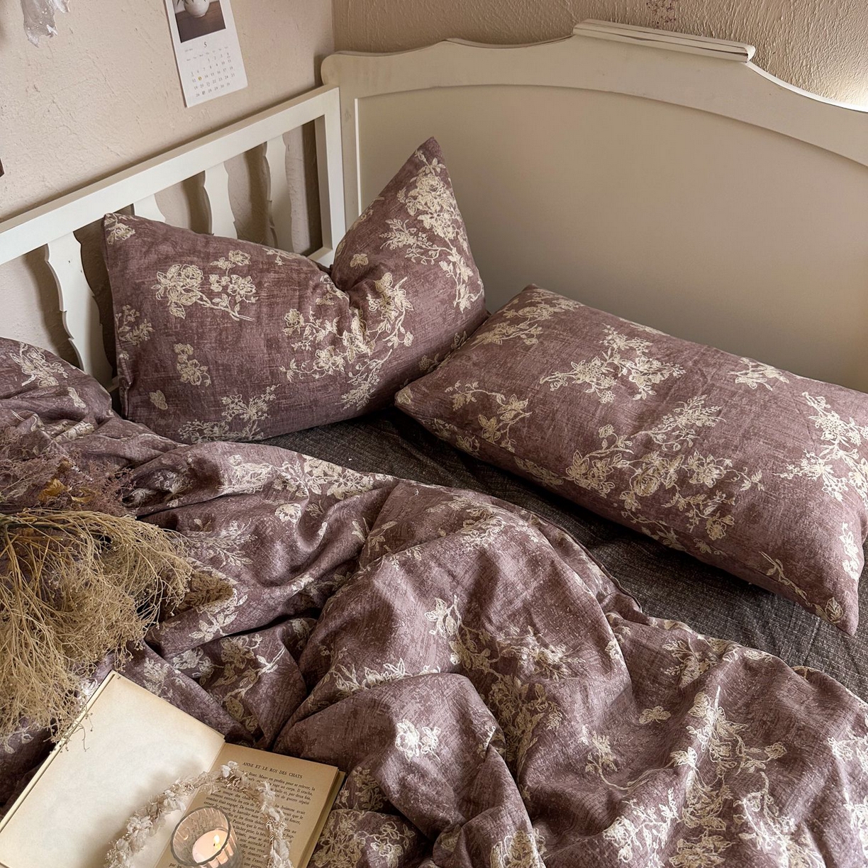 91家纺网 家纺一手货源 找家纺 初念 2025新款1亚麻复古诧季风系列皱皱纱提花四件套(提供买家秀） 诧季风-月华绣影