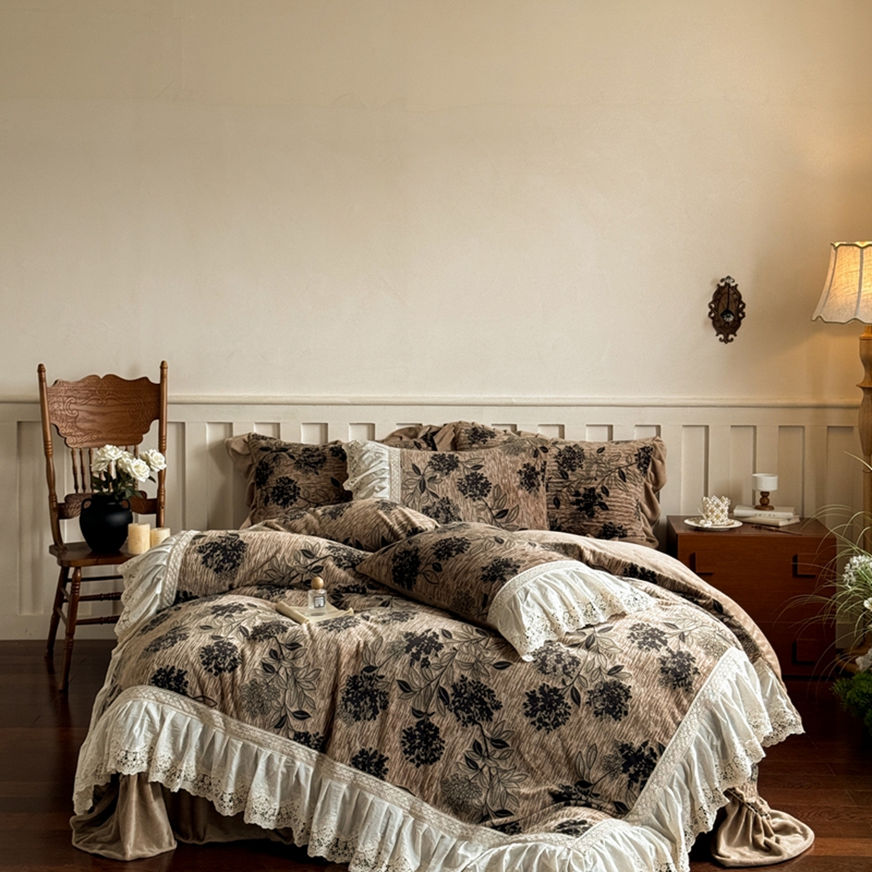 91家纺网 家纺一手货源 找家纺 花香四季家纺 2025新款雕花绒夹棉床盖款四件套系列 秘境