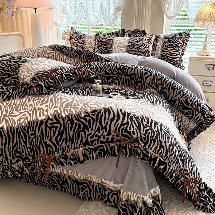 91家纺网 家纺一手货源 找家纺 韩约 2025新款韩式蝴蝶结牛奶绒床单款四件套 斑马纹